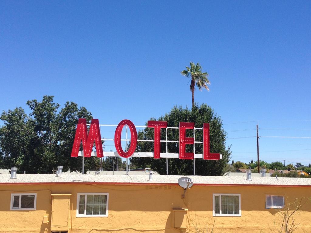 Valley Motel Atwater Buitenkant foto